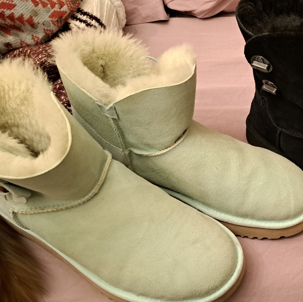 Uggs in lime green or light teal